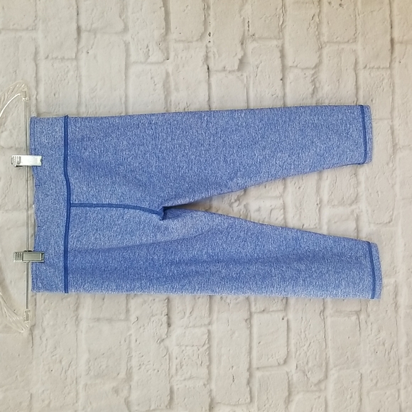 Ivivva by Lululemon Girl Capri Leggings Size 12 - Picture 2 of 5